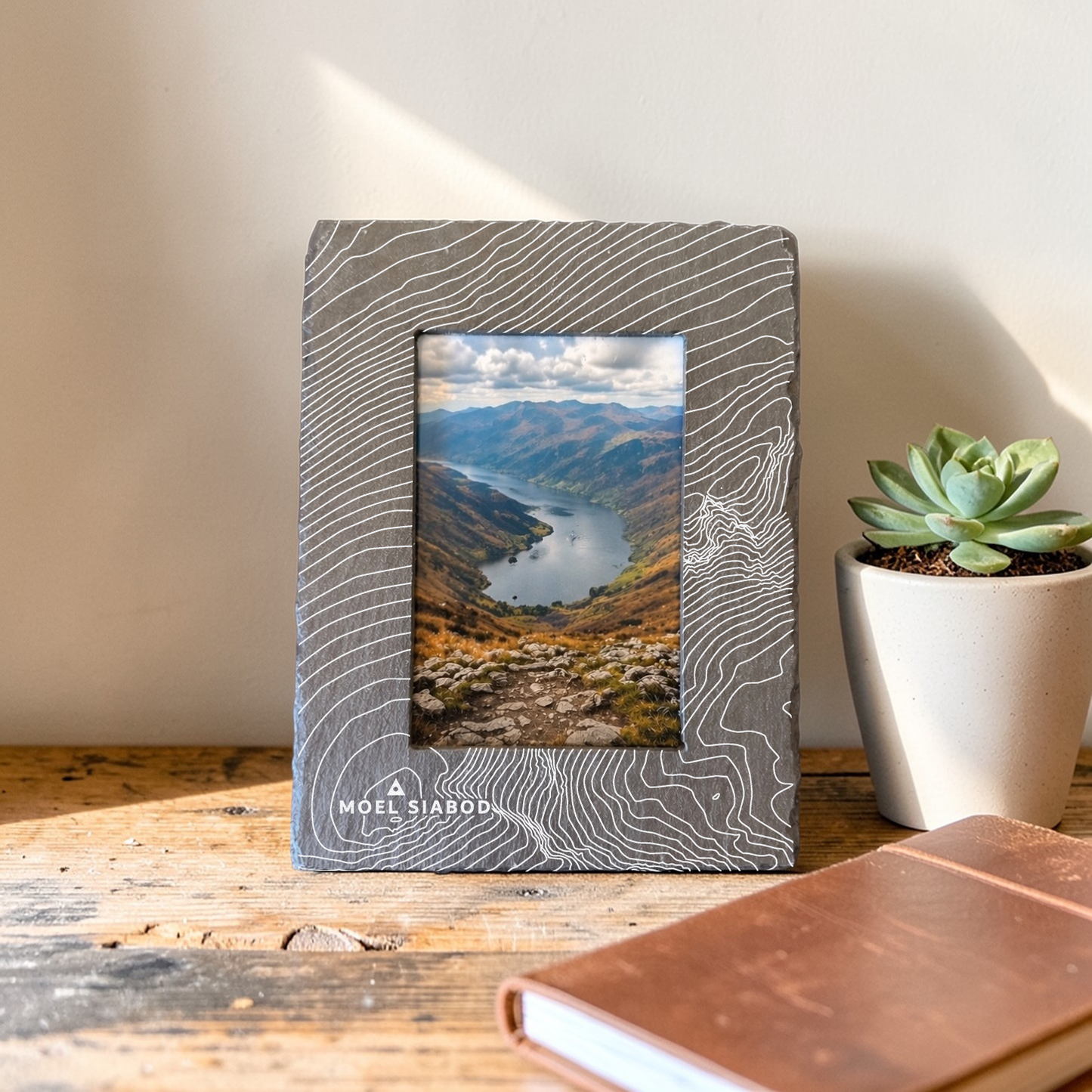 Moel Siabod - Snowdonia/Eryri - Contour Slate Photo Frame